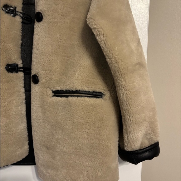 Mango Fur-Effect Coat With Appliqués - Picture 5 of 7